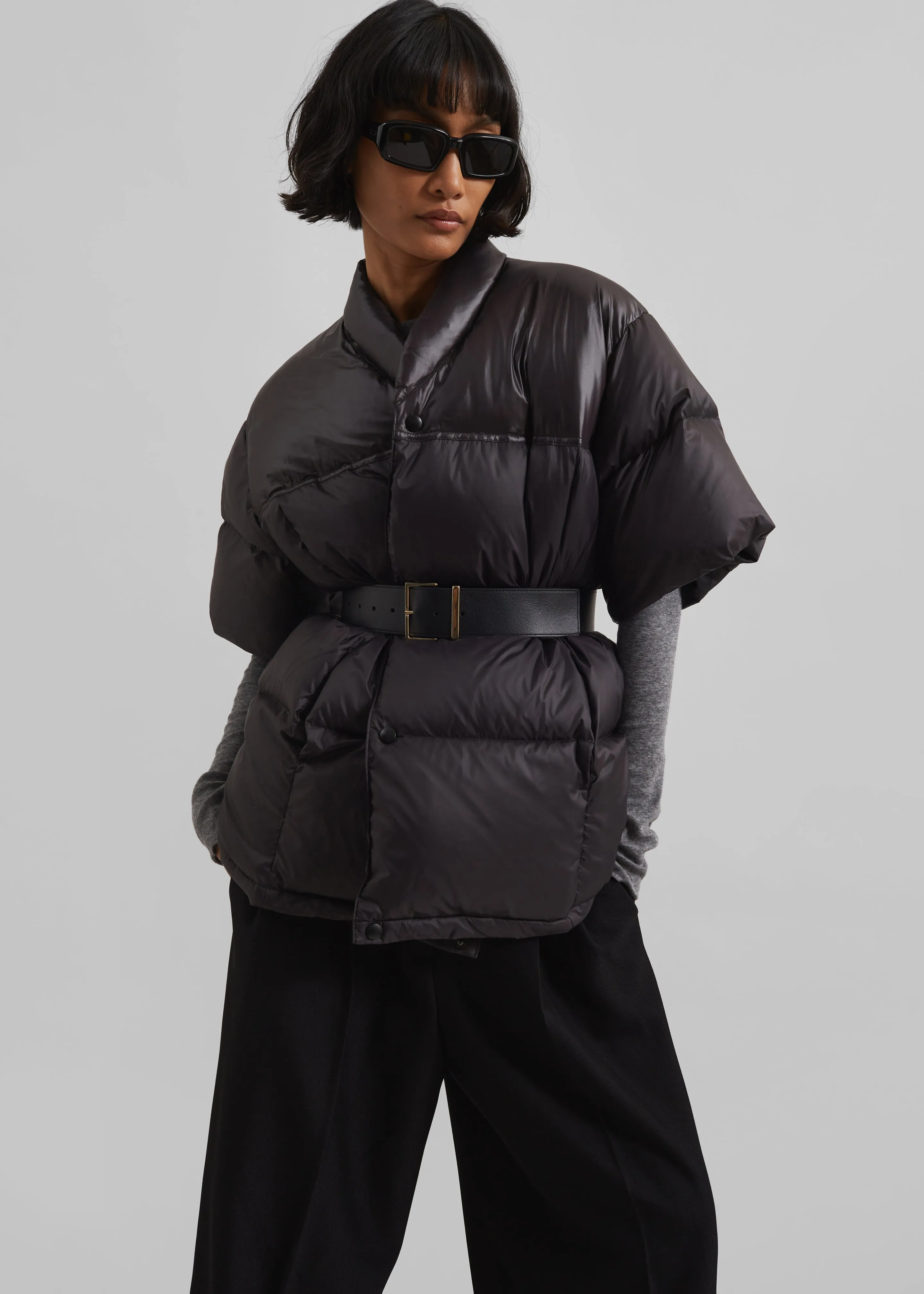 Akron Short Sleeve Puffer Jacket - Dark Brown