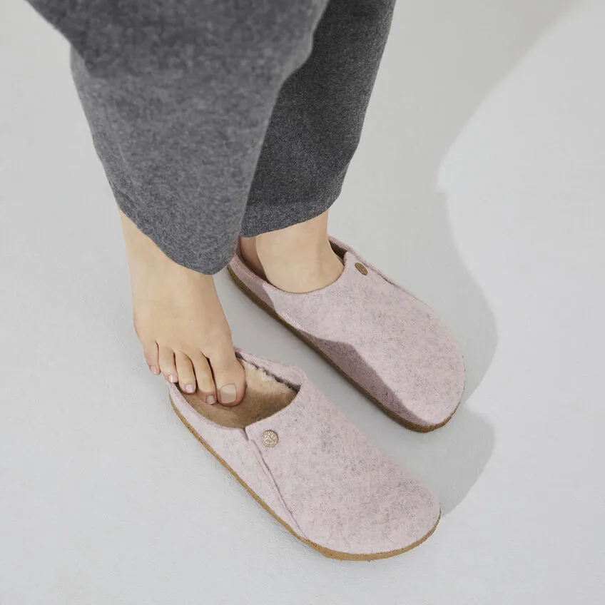 Birkenstock Women’s Zermatt Shearling Clog Slippers-Light Rose