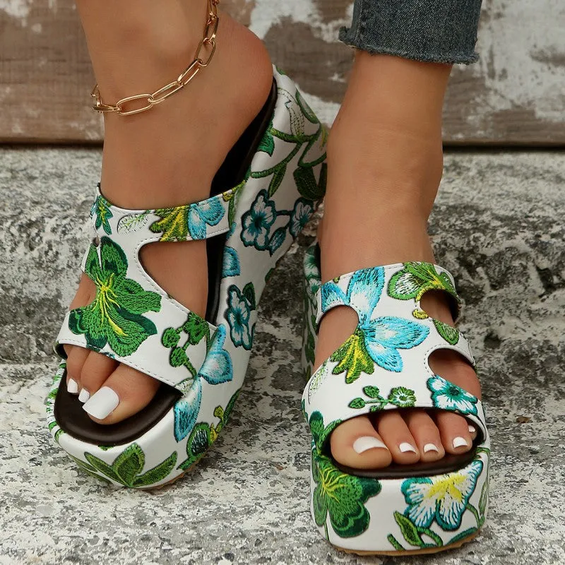 Casual Daily Hollowed Out Patchwork Printing Round Comfortable Out Door Wedges Shoes (Heel Height 2.36in)