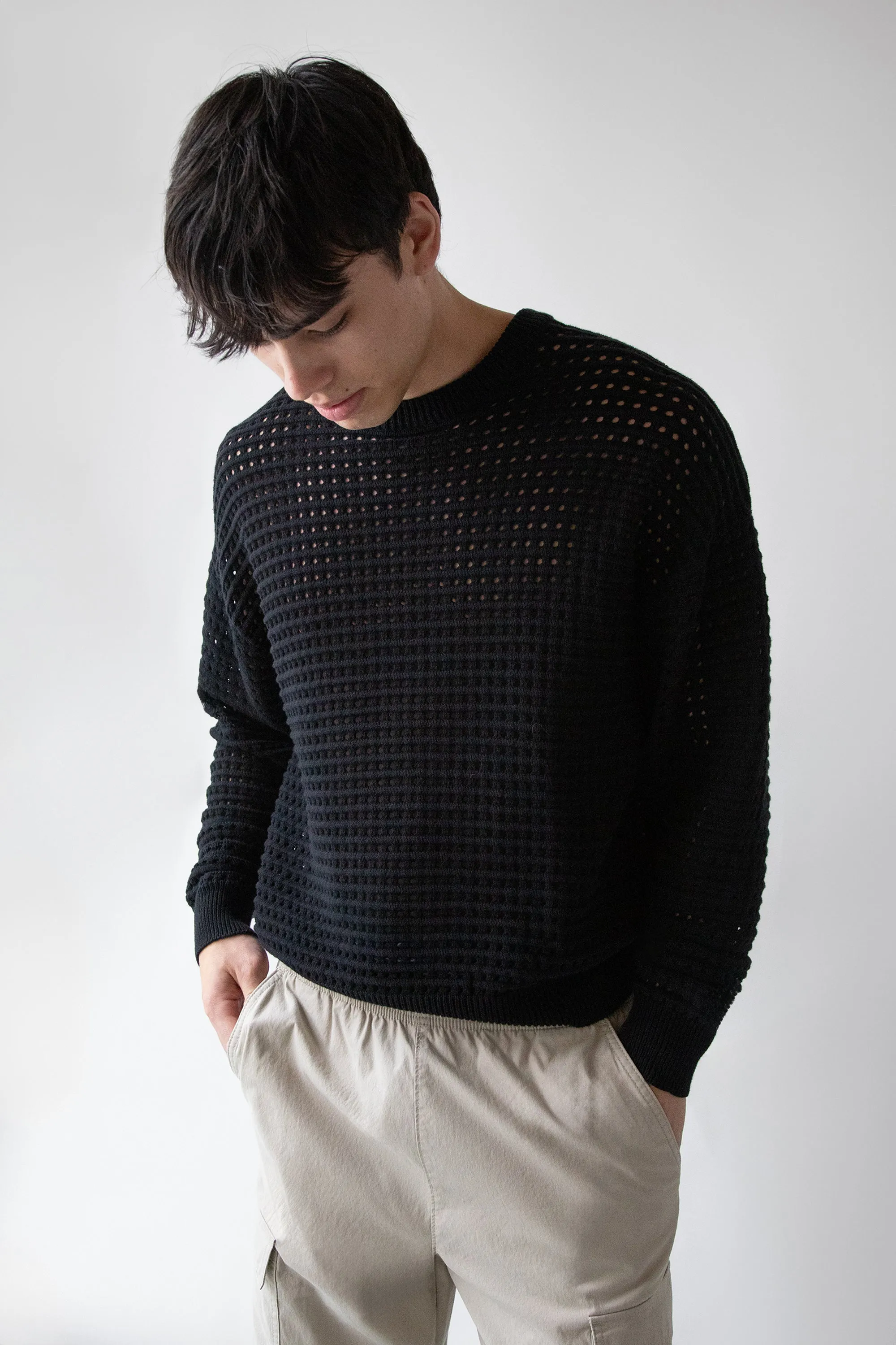 CREWNECK OPEN KNIT SWEATER