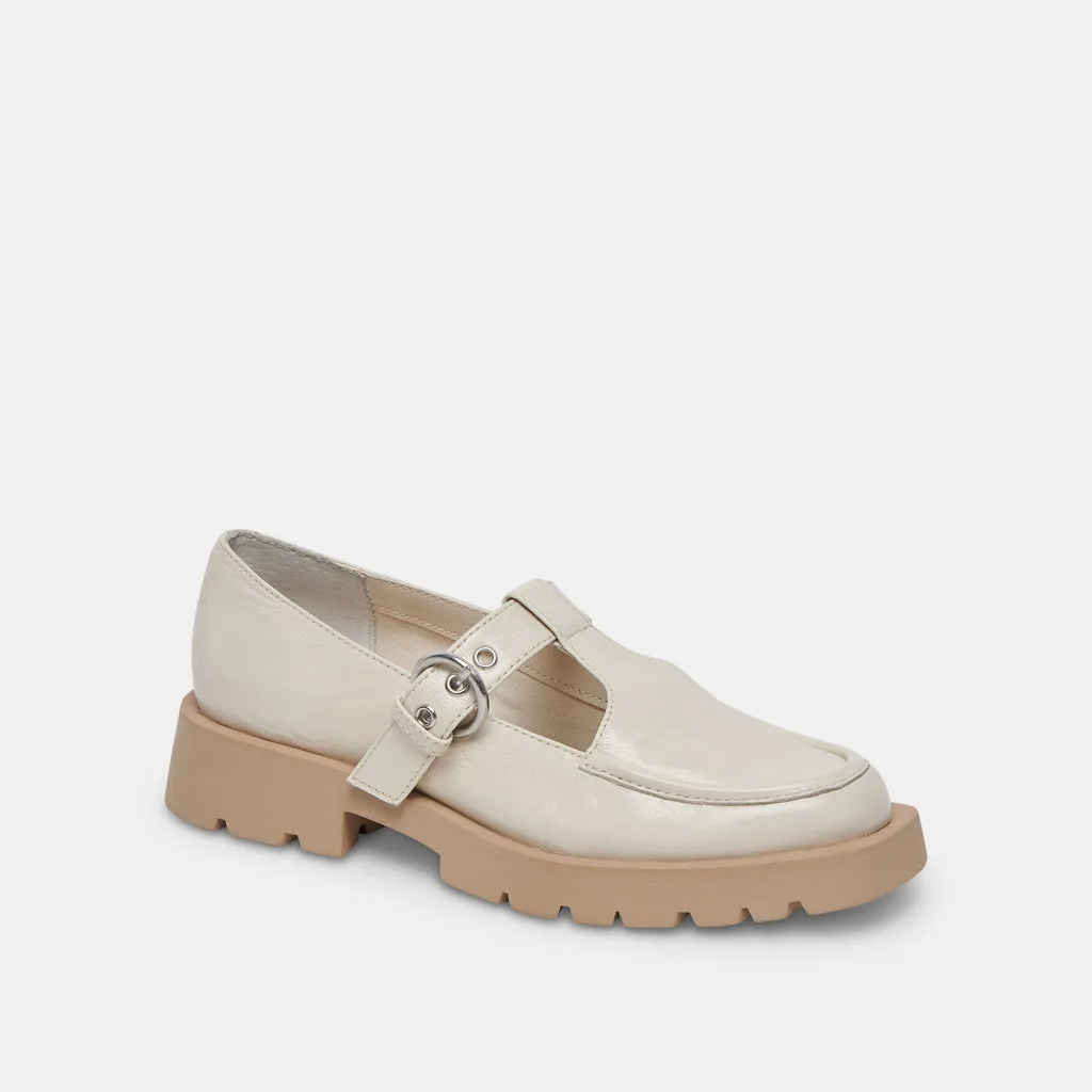 EBBIE FLATS IVORY PATENT LEATHER– Dolce Vita 6908074688578