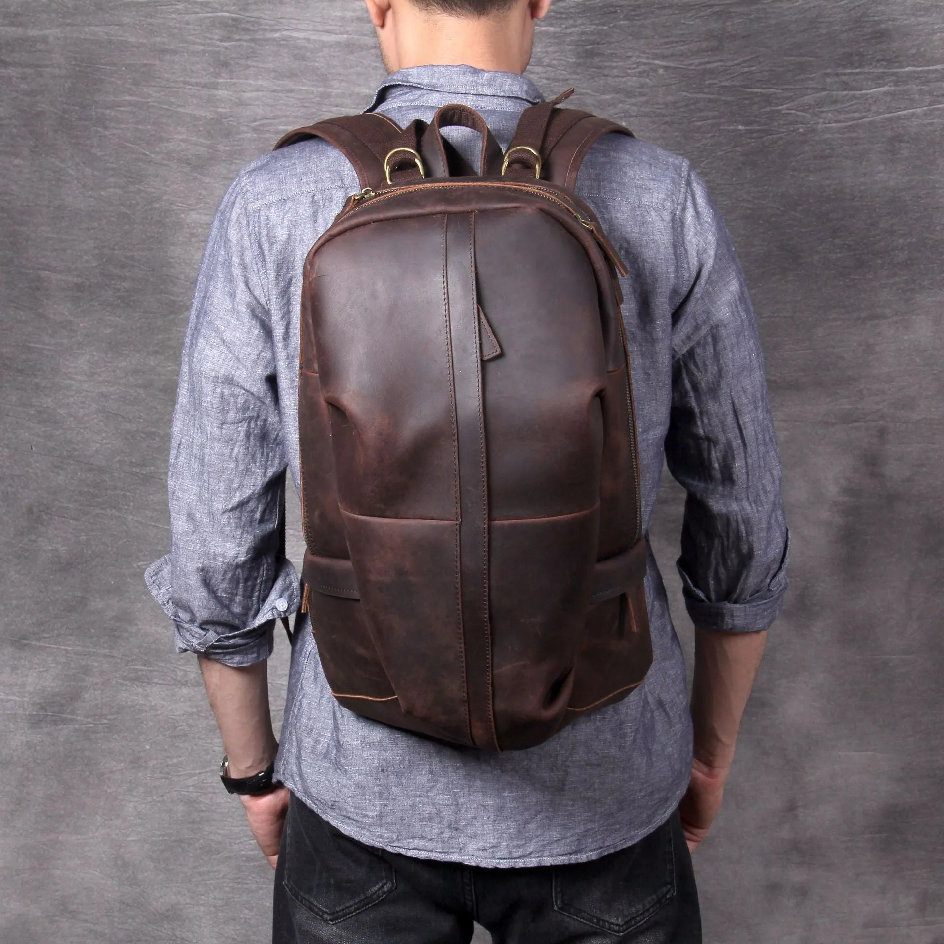 Men's Vintage Genuine Leather Large-capacity Laptop Travel Backpack