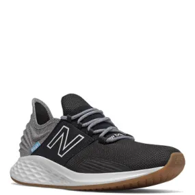 New Balance MROAVV1 FRESH FOAM ROAV TEE SHIRT Running Shoes Black with Light Aluminum