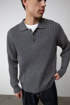 RIBBED POLO SWEATER