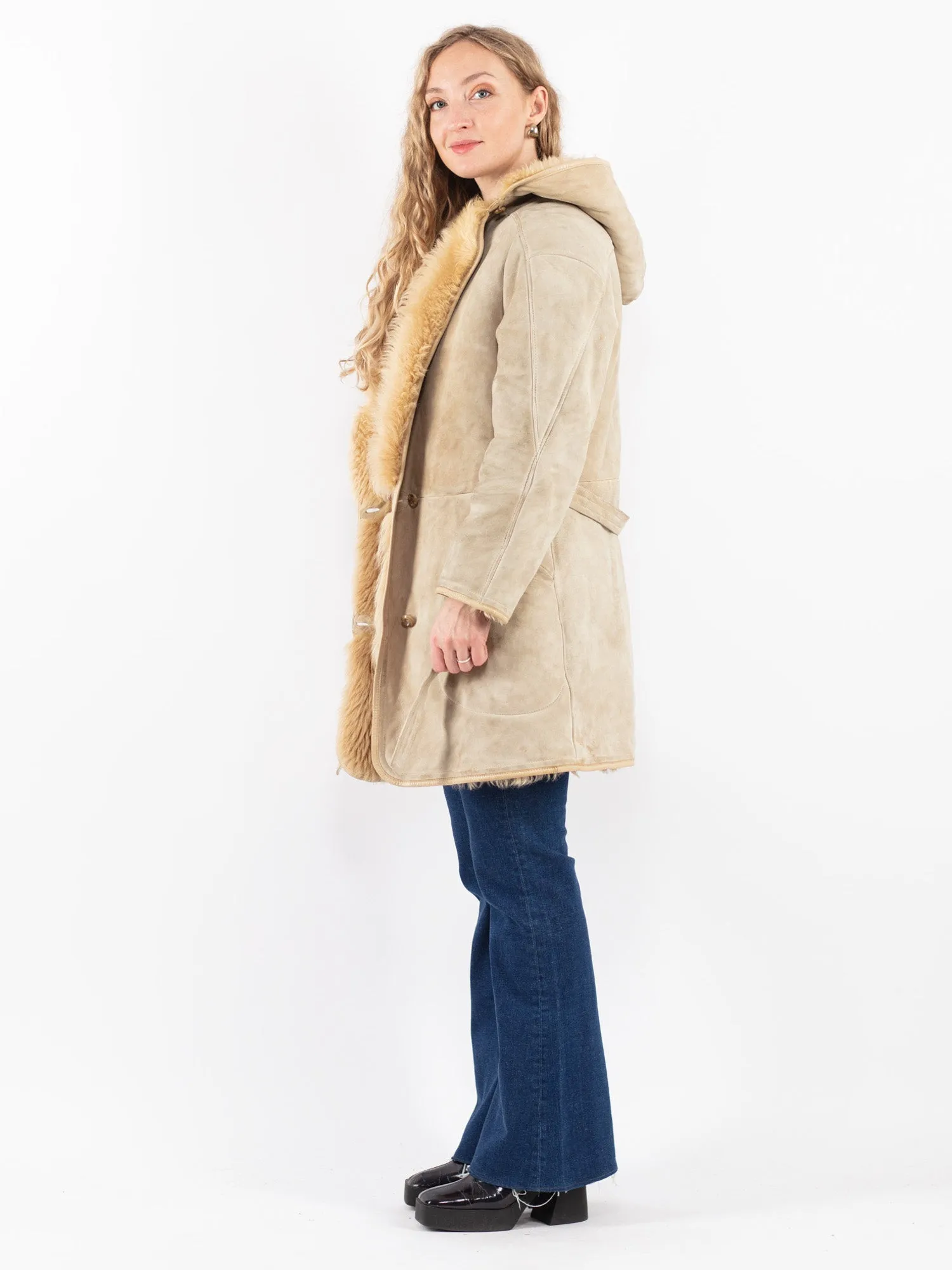 Vintage 80's Women Sheepskin Coat in Beige