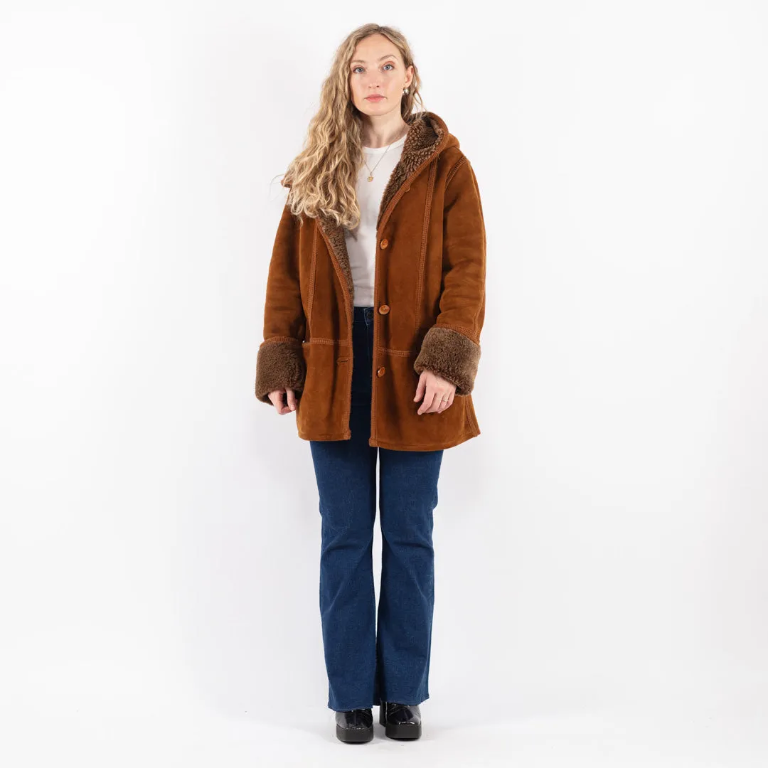 Vintage 90's Women Hooded Sheepskin Coat in Brown