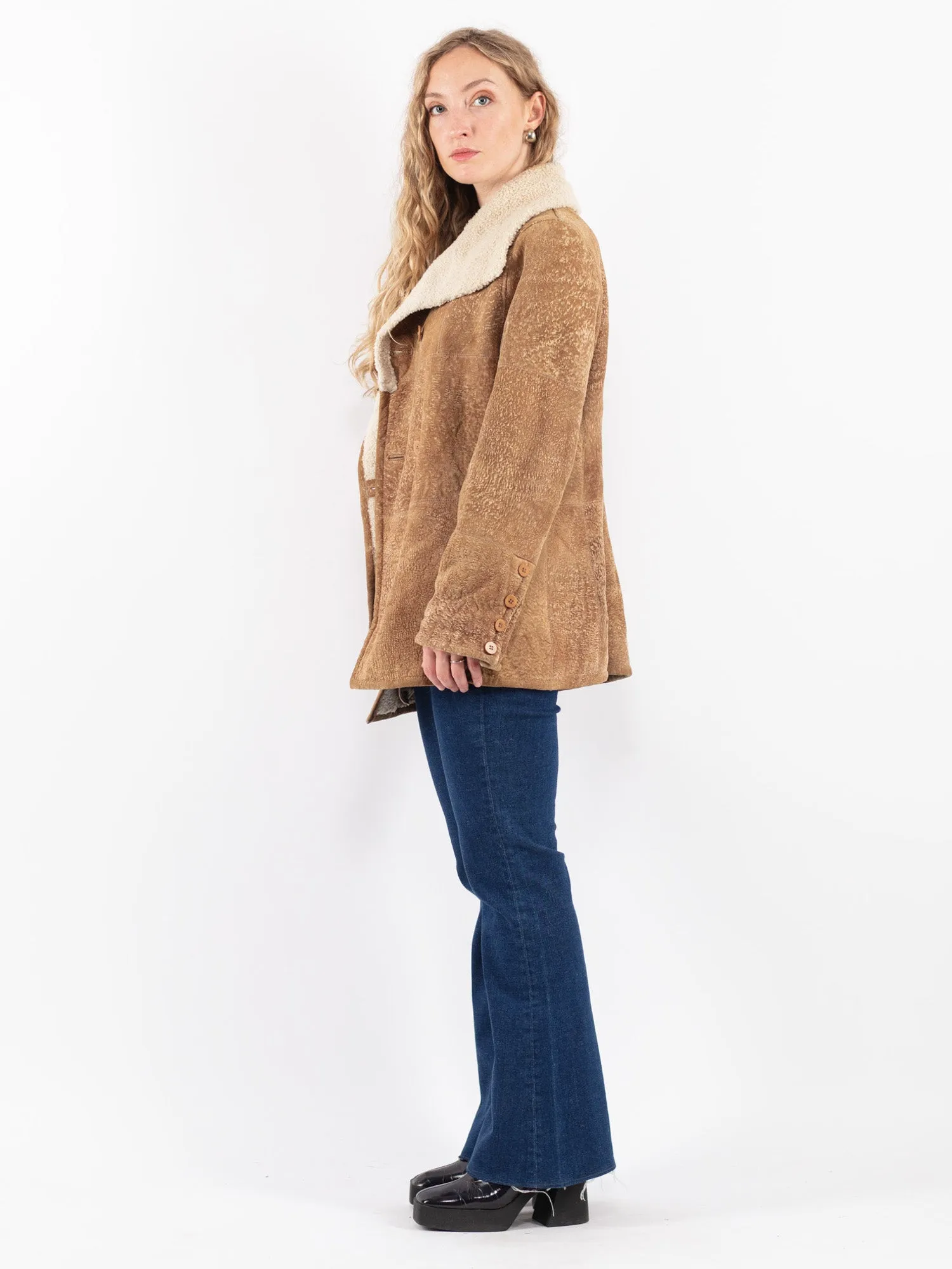 Vintage 90's Women Sheepskin Coat in Beige