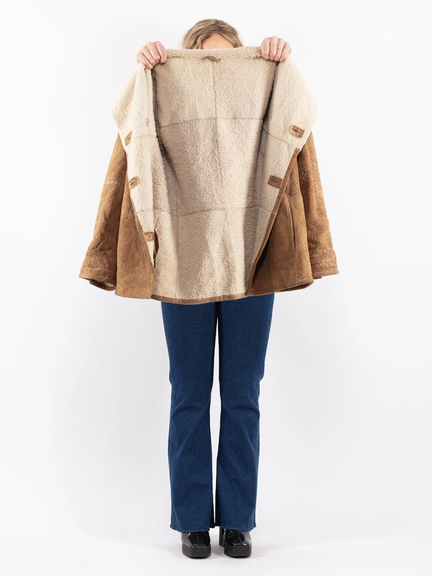 Vintage 90's Women Sheepskin Coat in Beige