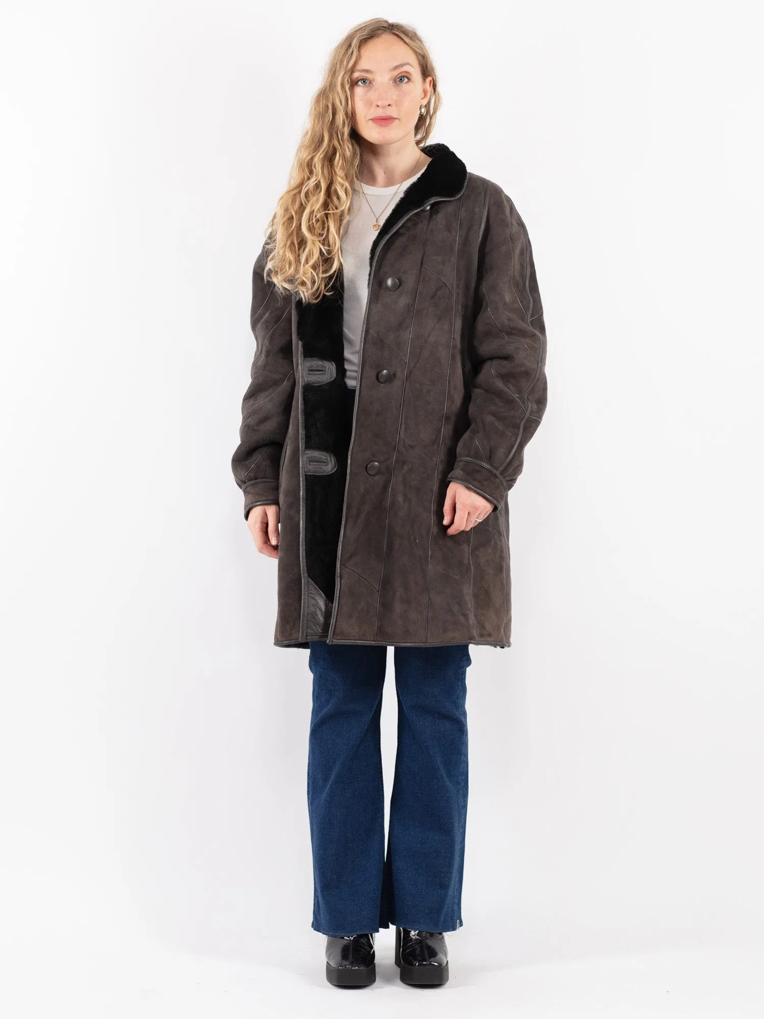 Vintage 90's Women Sheepskin Coat in Gray