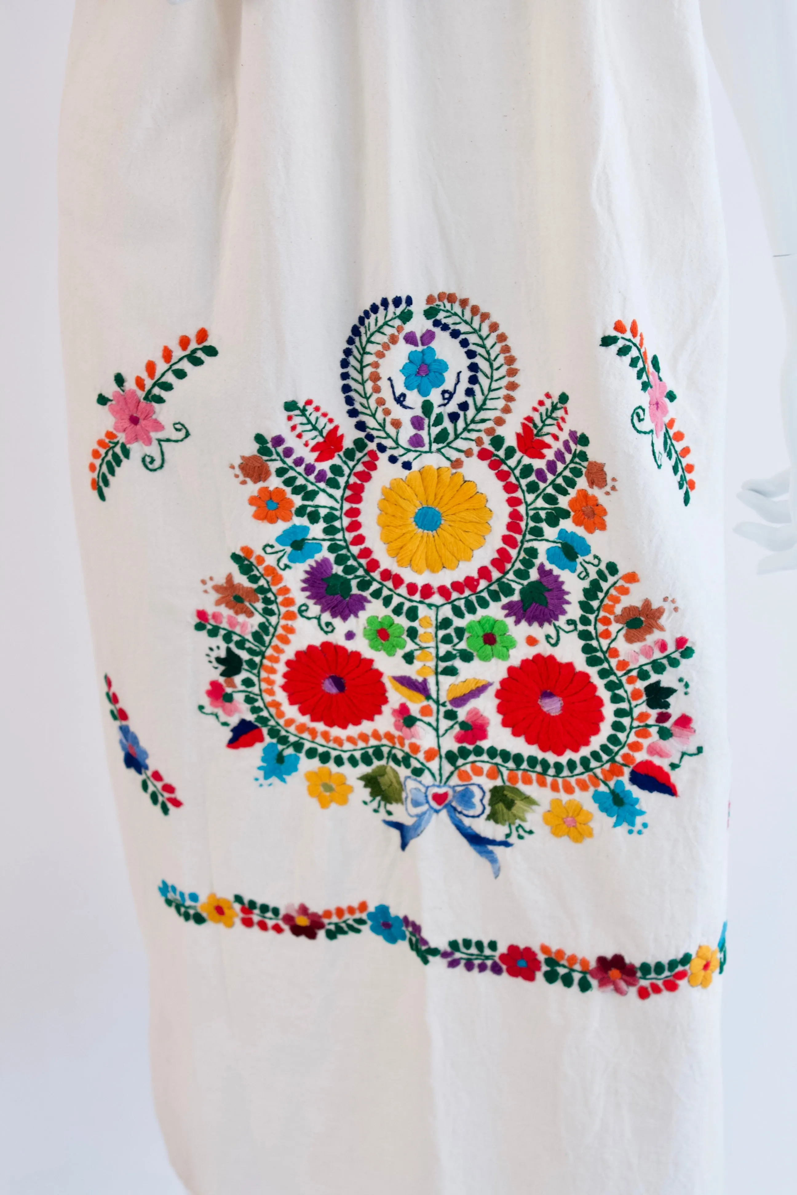 Vintage Hand Embroidered Mexican Dress