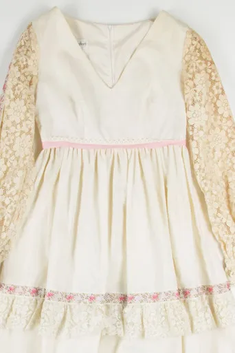 Vintage Lace Floral Ribbon Detail Dress